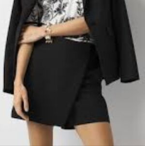 White House Black Market Black Skirt Women's Size 14 Lined Side Zipper